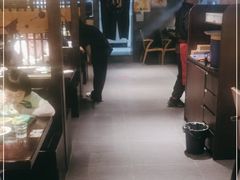 大堂-一豚轩·烧鸟·豚骨拉面(五四路店)