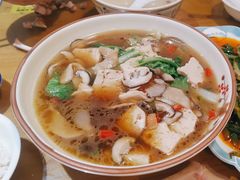 -易老妈蹄花.创于1935(总店)