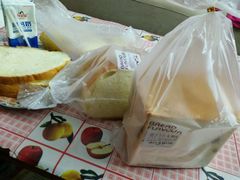 -七彩云蛋糕店(滨江二路店)