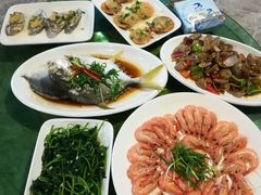 -四川小胡子海鲜(丁村万人海鲜广场店)