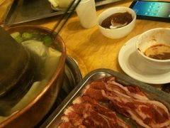-月圆火锅(宁海东路二店)