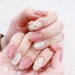 -Pink You美甲洗眉纹绣定制中心
