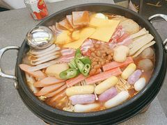 -豚妈妈汤饭·部队锅(南京东路店)