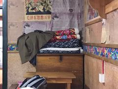 -鱼窝棚柴火铁锅炖(富山屯店)