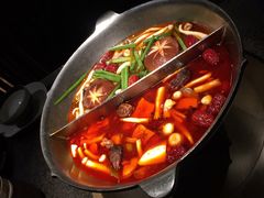 -湊湊火锅·茶憩(新中关购物中心店)