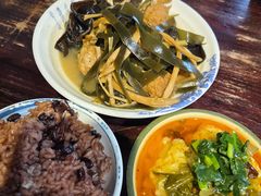 -蓝田九大碗民俗食府(蓝田店)