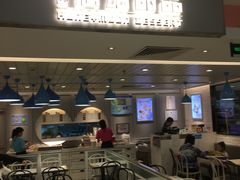 门面-满记甜品(巴黎春天宝山店)