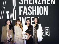 -欢乐海岸椰林沙滩-2025湾区超级灯会