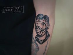 -幸运7纹身刺青Lucky7tattoo