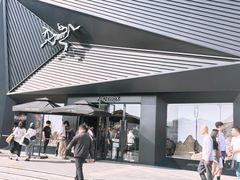 -百联奥特莱斯广场(上海青浦店)