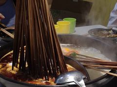 -钢管厂五区小郡肝串串香(奥克斯广场锦城万达店)