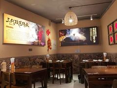 -谢老五跷脚牛肉·非遗传承店