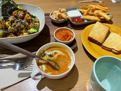 -HELLO 27 意面·沙拉·帕尼尼