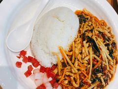 鱼香肉丝饭-阳阳中国饭(北京荟聚店)
