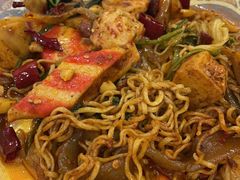 -柒五龙虾(八王寺店)