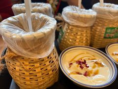 -云阿蛮云南生烫牛肉米线(奉贤路店)