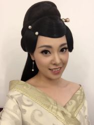 -盘子女人坊生日照·摄影馆(华强店)