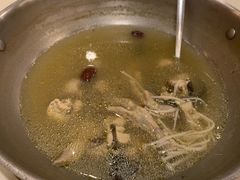 -一席地·本地鸡窝·杭帮鸡火锅(萧山银隆百货店)