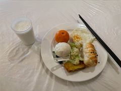 -杭州滨江宝龙城华美达酒店