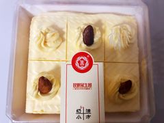鲜奶油小方-昆明冠生园·蛋糕·面包(南强街店)