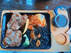帕尔马黑椒粒大牛排套餐-豪享来中西餐厅(隆昌店)