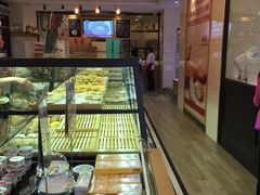 面包甜点陈列柜-味多美蛋糕(古城店)