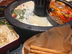 -晓宇重庆火锅(西安荟聚店)