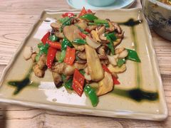 -缘生态云南菜·野生菌庭院餐厅(华侨城店)