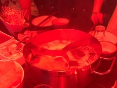 -唯爱KTV聚会餐厅(仙林东城汇店)