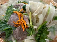 -吕记清真美食城(永兴服装街店)