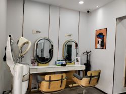 -艺格造型染发烫发