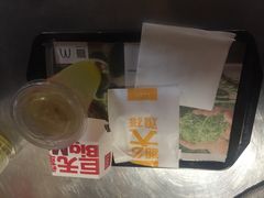 -麦当劳(乳山路店)