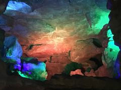 -泰安地下龙宫景区