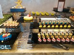 -万达文华酒店·48F云端窗景美食汇自助餐厅
