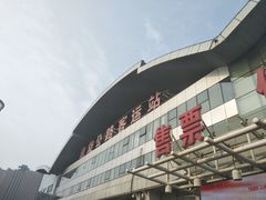 -凯旋公路客运站