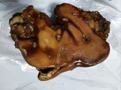 猪蹄-洪峰浩老北京烧饼夹肉(角门路店)