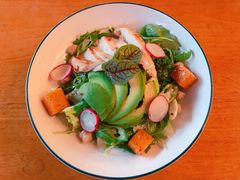 牛油果秋葵烧鸡沙拉-COMMUNE幻师(五角场店)