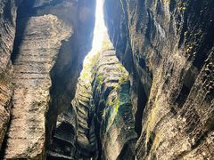 -梭布垭石林景区