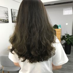 -西克造型美发连锁