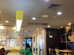 大堂-麦当劳(海岸城店)