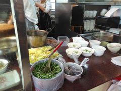 -香辉食馆(新兴路店)