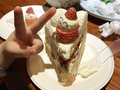 -花花卷卷·鲜食蛋糕(静安久光百货店)