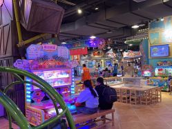 点击看大图 -卡通尼乐园(银泰店)