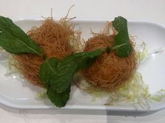 荔荔爆浆虾球-蔡澜点心·粤菜(月星环球港店)