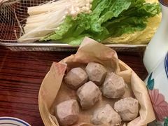 -沙胆彪炭炉牛杂煲(上海日月光广场店)