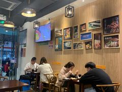 大堂-麒麟风烤牛肉·云南烧烤小排档(丹凤街店)
