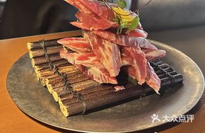 Fruit-Marinated Wagyu Beef Rolls