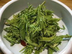 炝拌松尖-潮粥荟·潮汕砂锅粥(朝阳大悦城店)