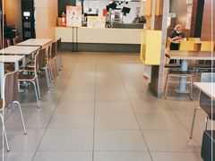 大堂-麦当劳(衡阳中心汽车站店)