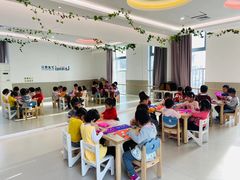 -红黄蓝成长中心(海淀上地店)